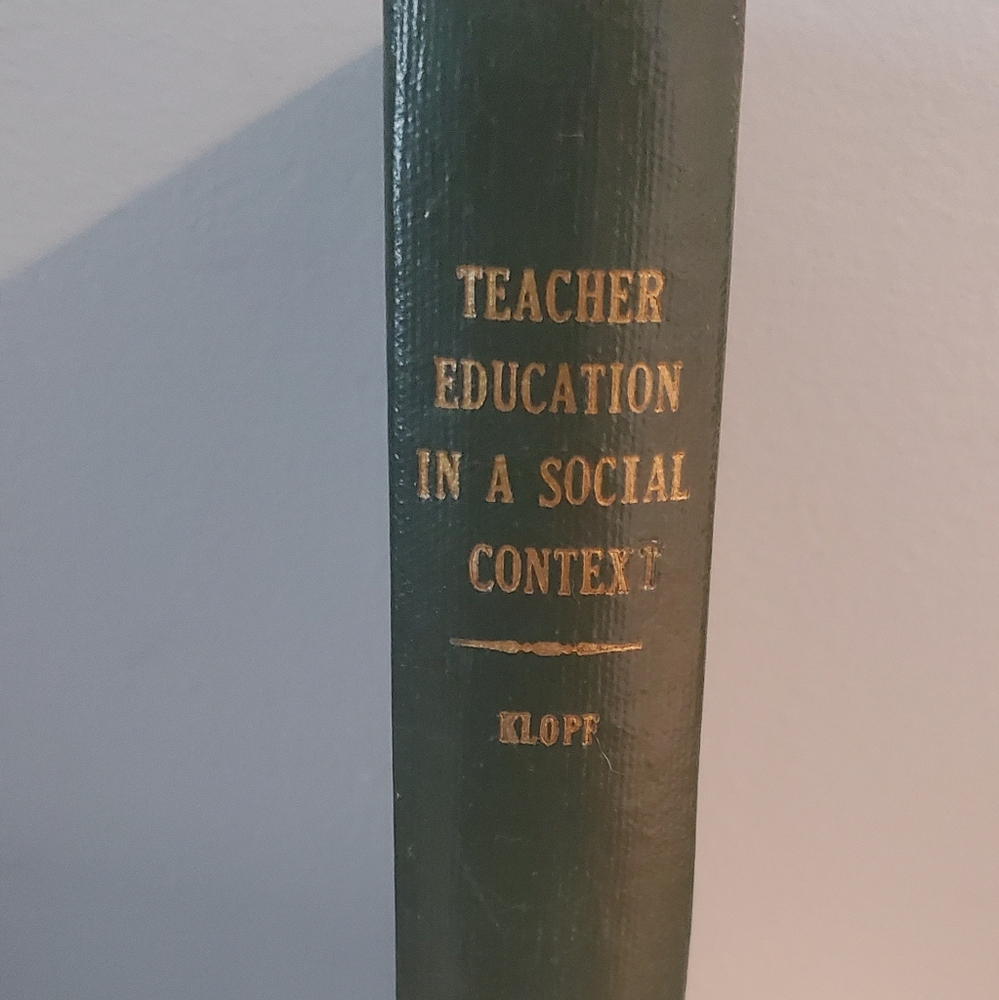 Book - Teacher Education In A Social Context 1966